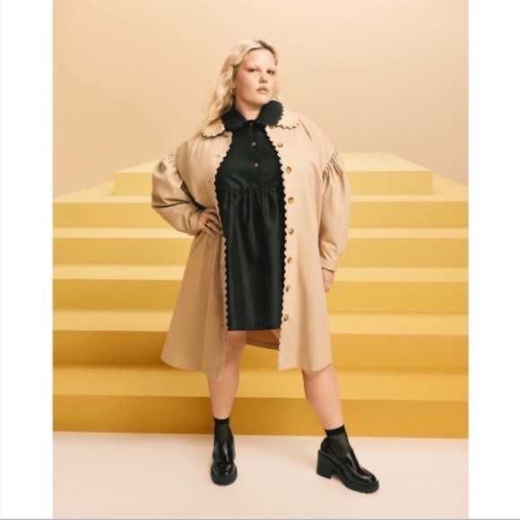 Kika Vargas x Target Tan Khaki Scalloped Edge
Trench Coat Size 4X NWT - Picture 2 of 6